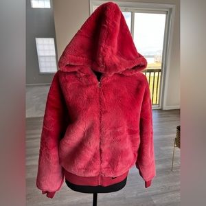 NWT Nike oversized fit faux fur (pink)